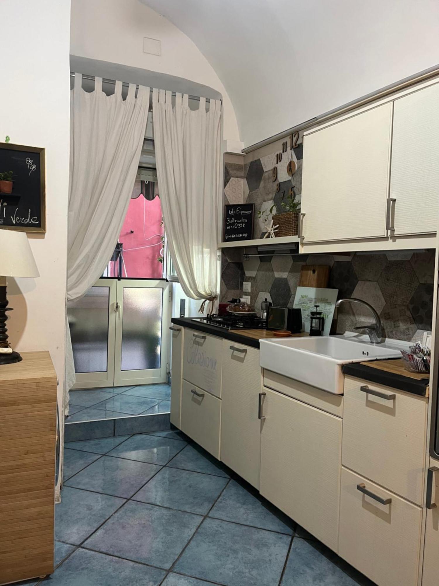 Mari Mari Apartment Naples Luaran gambar